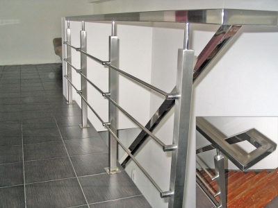 Комплект перил из нержавеющей стали стойки поручни из трубы 3 ригеля